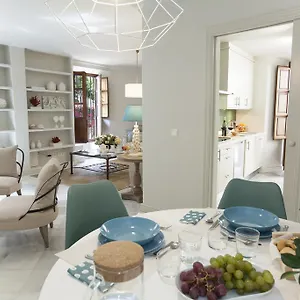  Apartment Gr Boutique Picasso
